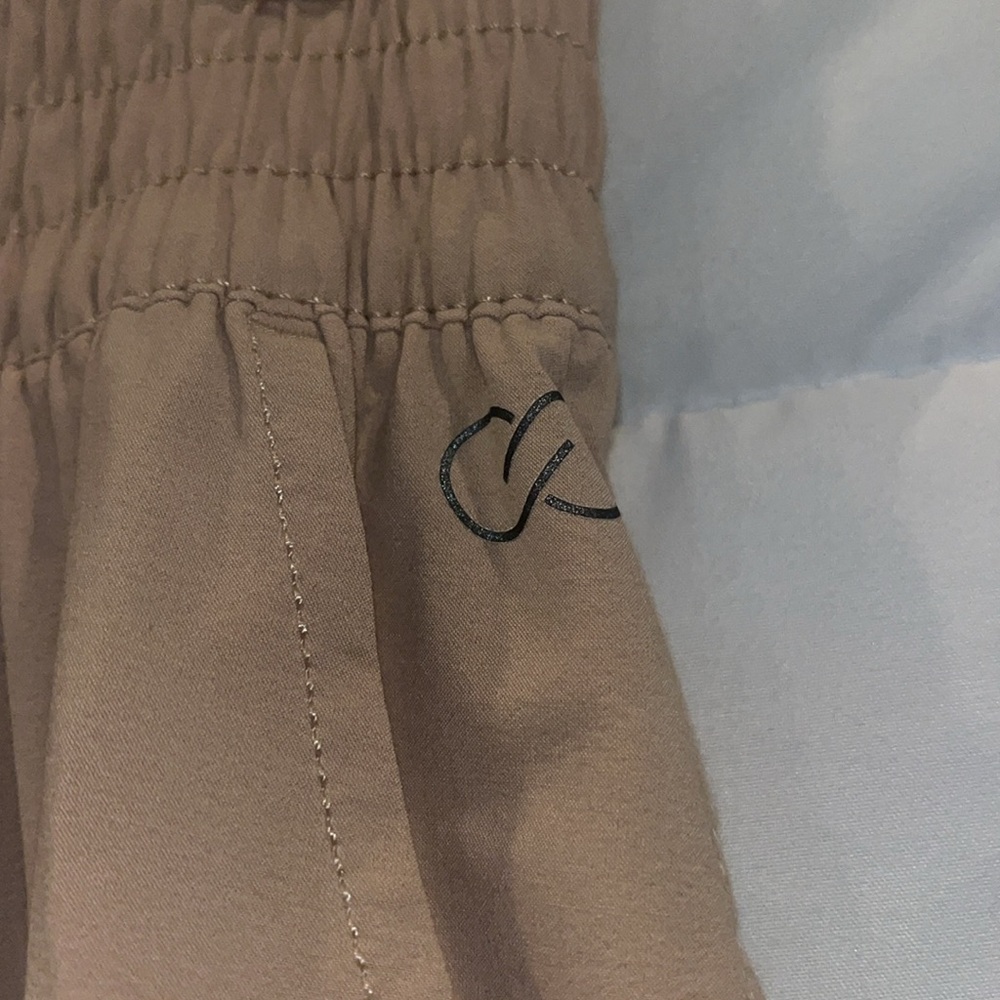 Calia by Carrie Underwood Nyluxe Joggers Pale Pink Size Small Zip Ankle - Picture 5 of 15